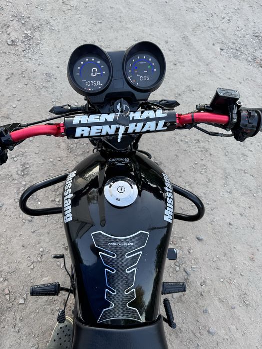Продам Mustang fit 125
