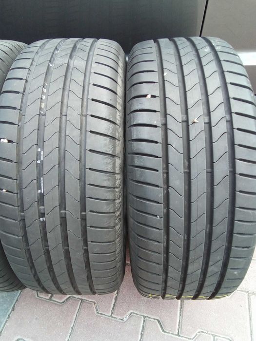 Opony letnie 215/50 R17 95W Bridgestone 4x7mn