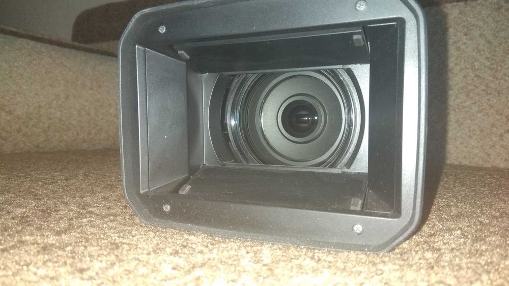 Sony HDR-AX2000E