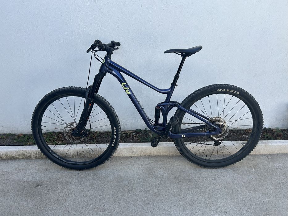 Bicicleta Liv Embolden  Enduro