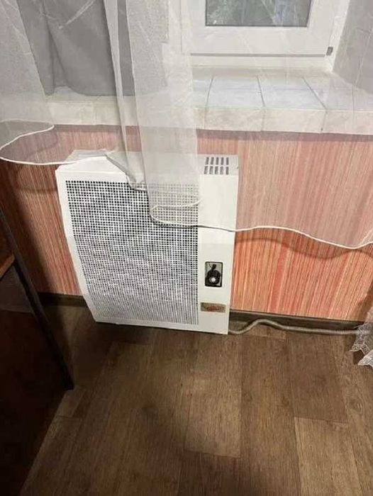 Продається 2-кім.кв.Новобаварський р-н. пров. Одоєвський.30 кв метр DD