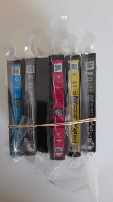 Vendo tinteiros EPSON 33 (EPSON XP640) novos