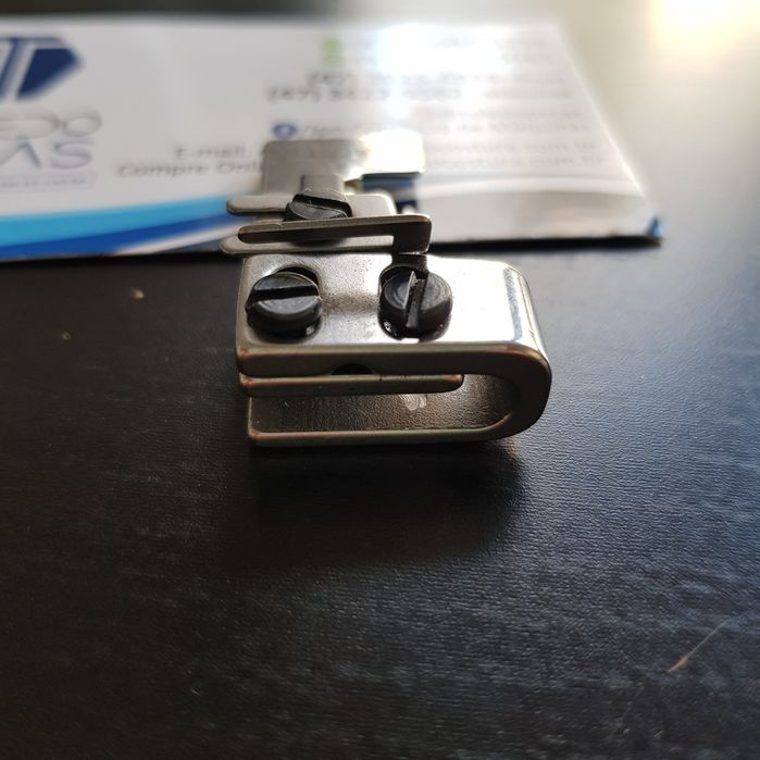 Calcador de franzir para overlock