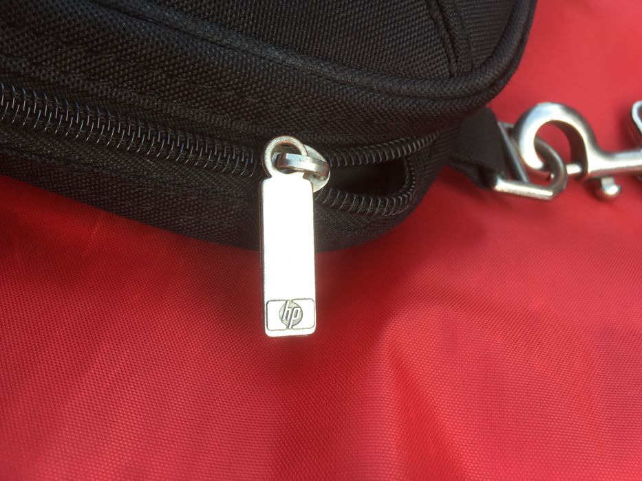 Cумка для ноутбука Hewlett-Packard 15.6 і менше.