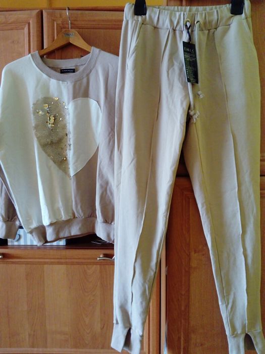 Super dres bluza cekiny serce M