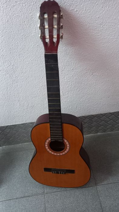 Guitarra Clássica Linko SCG-081 (Ideal para Aprendizagem/Restauro)