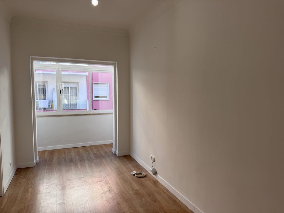 T2 Arrendar São Domingos Benfica