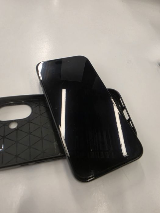 iPhone 16 na gwarancji
