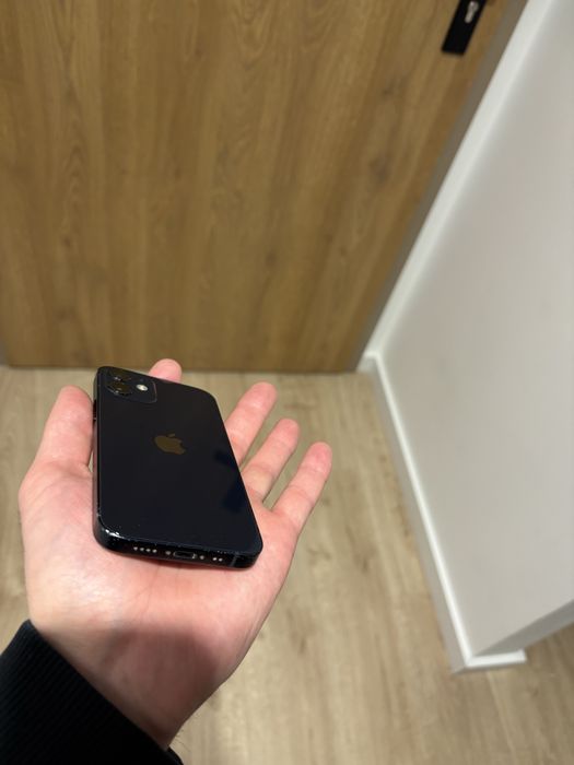 Iphone 12mini  64 g caly oryginalny