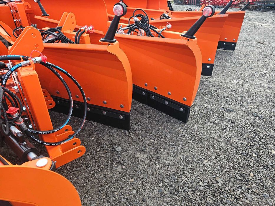 pług do śniegu strzałka komunalny hydrauliczny lekki transport PL