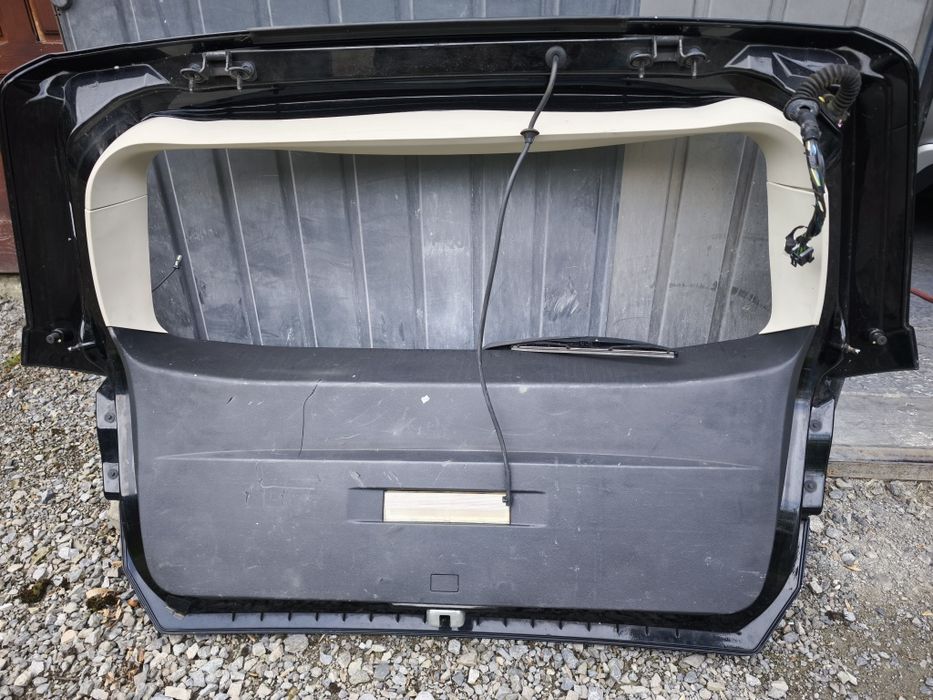 Klapa tyl Fiat Freemont Dodge Journey kamera