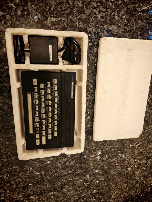 Komputer Timex 2048  (Sinclair Spectrum)