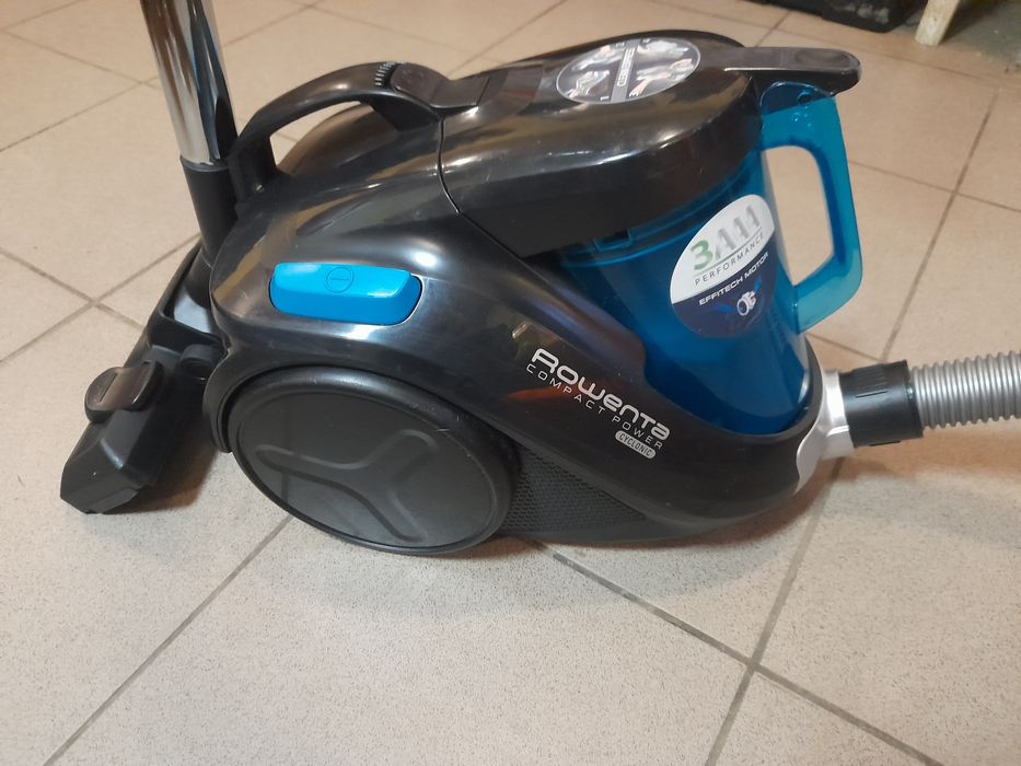 Пилесос* Rowenta*на контейнер.