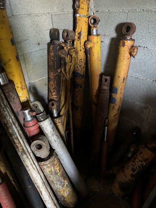 Macacos hidraulicoa varias medidas