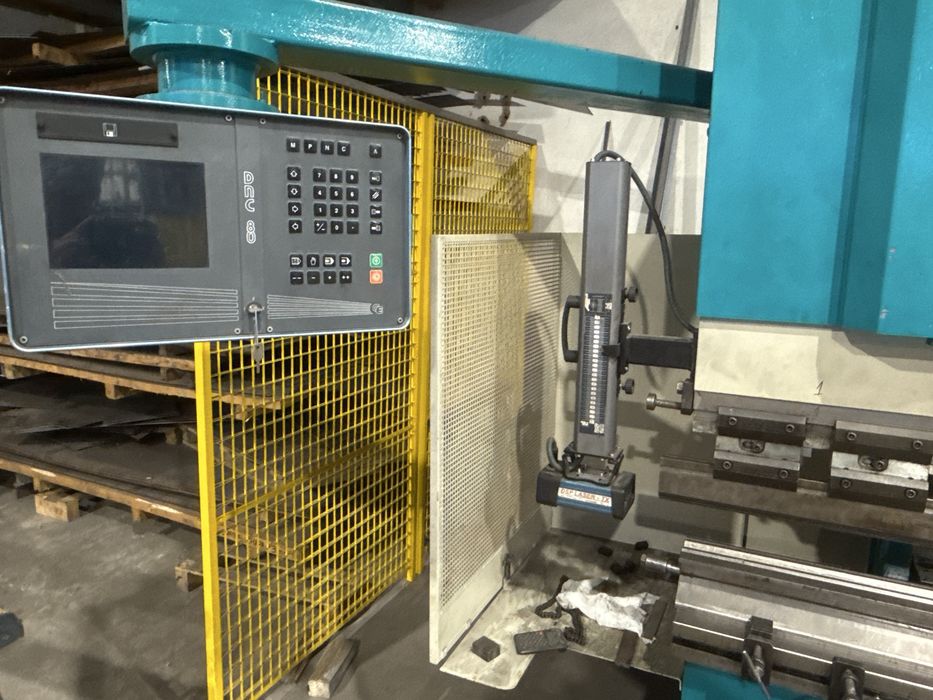Quinadeira Adira 4 metros 150 ton