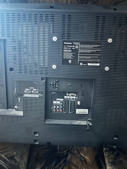 Телевизор Panasonic TX-R37LX85