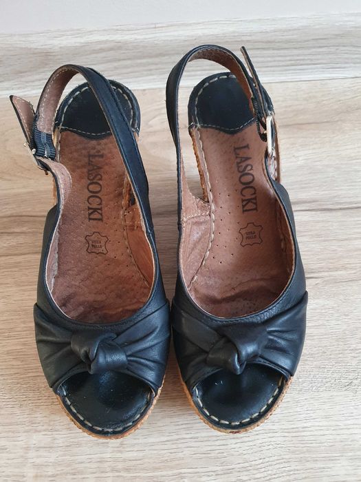 Sandały damskie na koturnie, Lasocki, rozm. 36