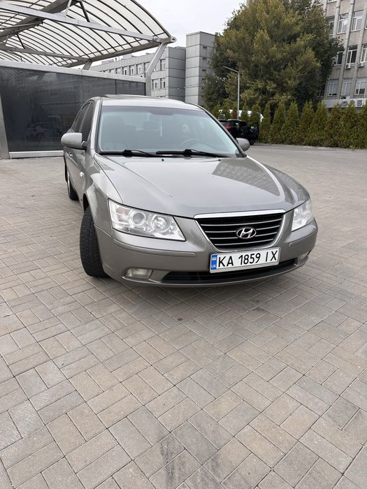 Hyundai Sonata 2.4газ/бенз 2008