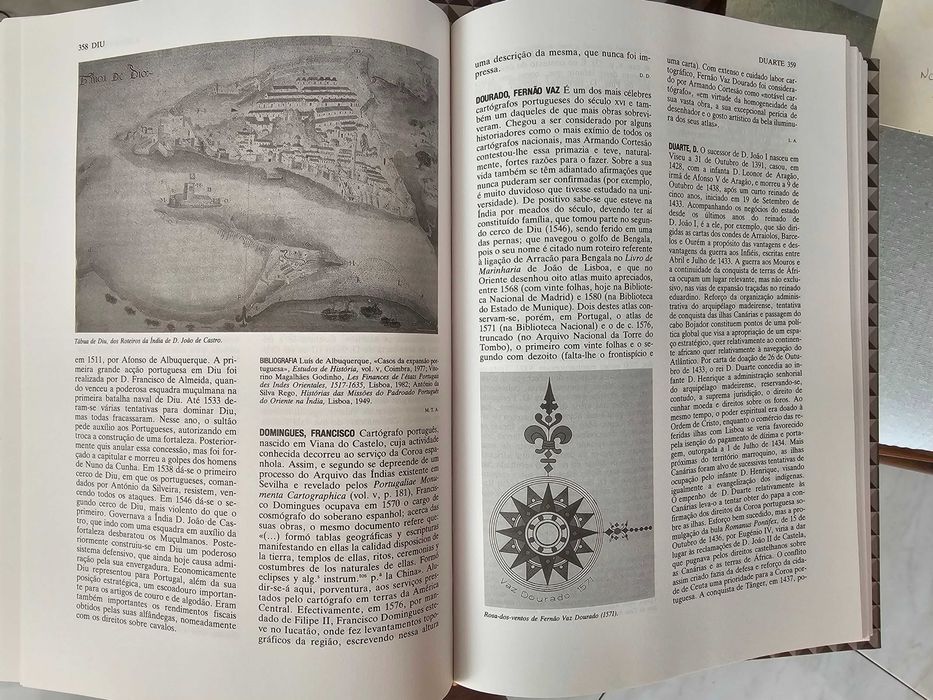 Dicionário de história dos descobrimentos portugueses