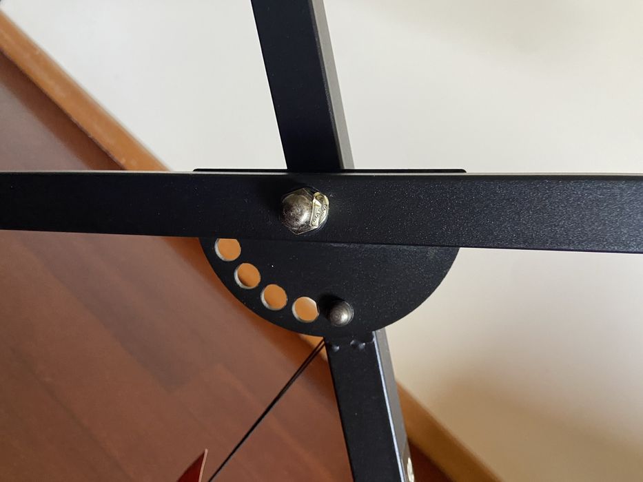 Teclado YAMAHA PSR-E233