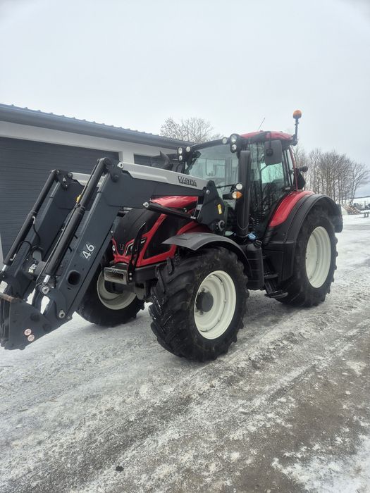 Valtra N104 HiTech N114 A104 Quicke