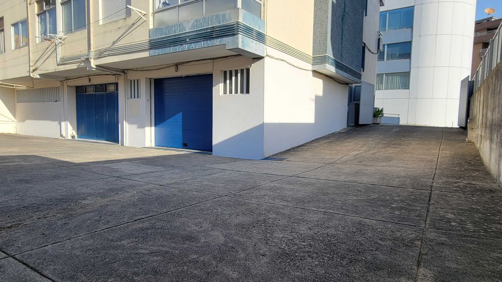 Armazém / Arrumos / Box /Self-Storage