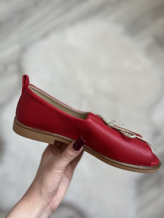 Czerwone sandały saszki polska produkcja kamex eko skóra 38