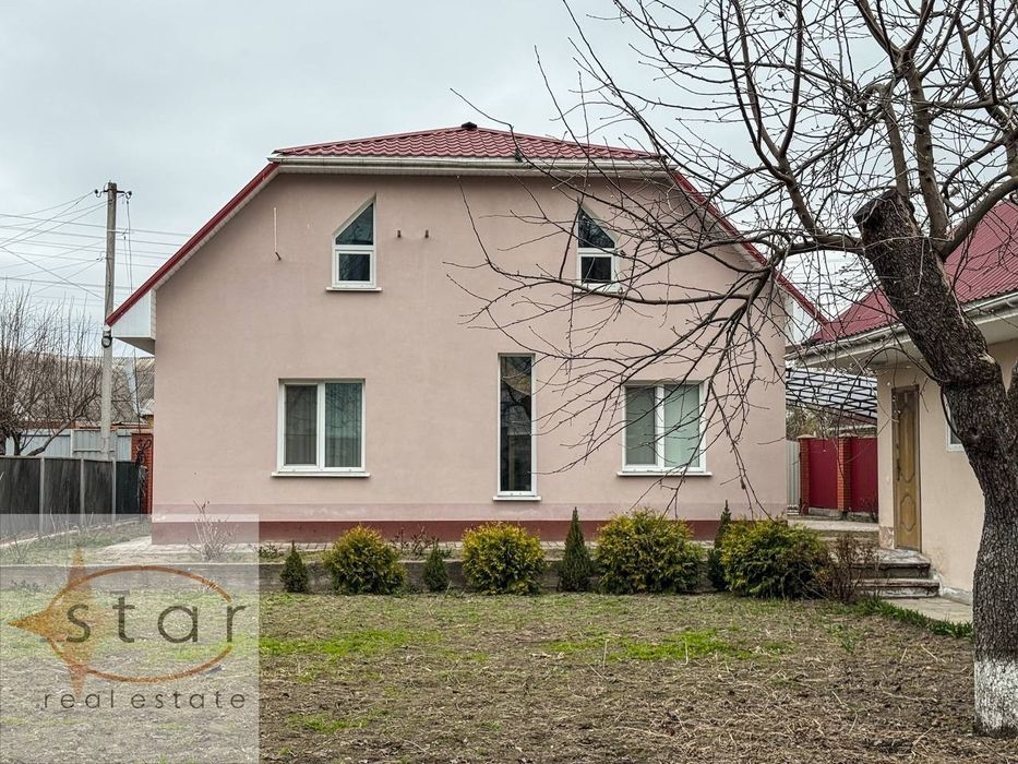 Продаж ексклюзивного будинку по вул Громадська 21. Центр. Ремонт