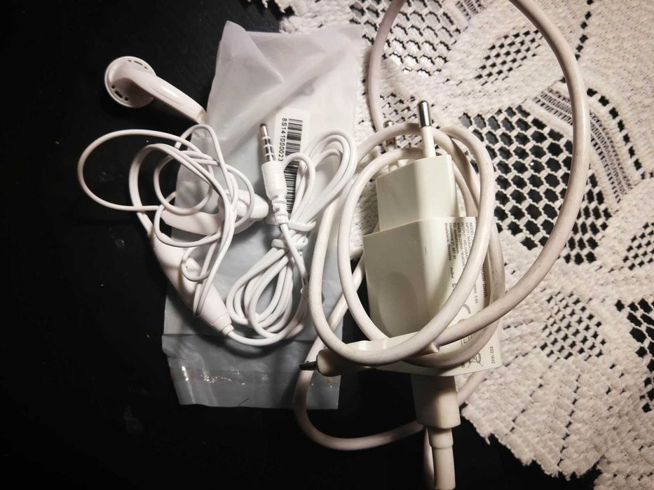 Smartfon Lenovo K5 Plus - Srebrny - Okazja !