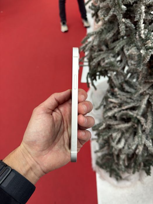 iPhone 12 - 64 GB BRANCO