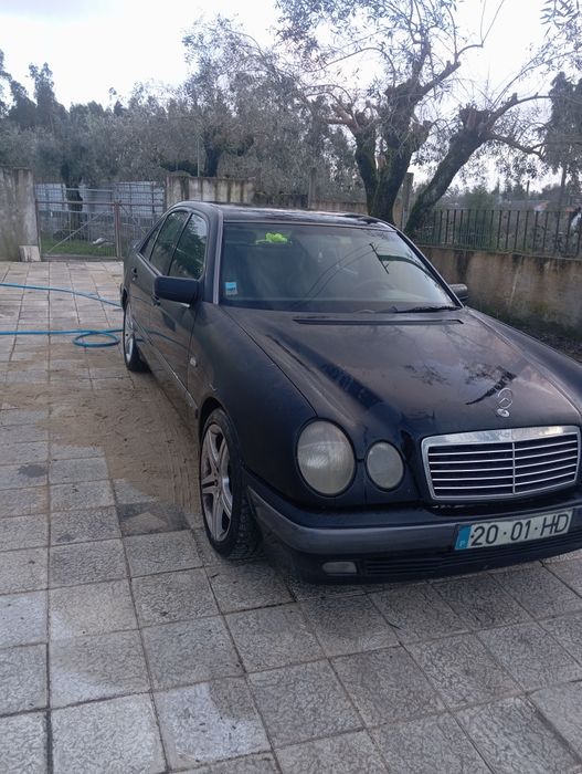 Mercedes e220 96