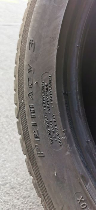 4 x Michelin Primacy 3 235/45/17