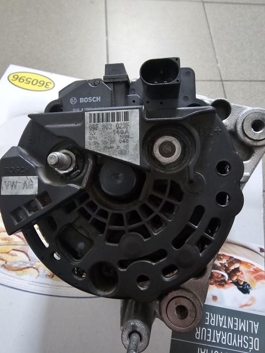 Sprzedam Alternator do VW Crafter 2,5tdi 2008r