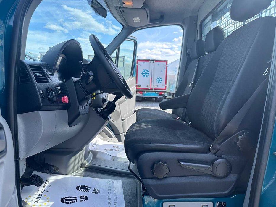 Mercedes-Benz Sprinter 2015p.