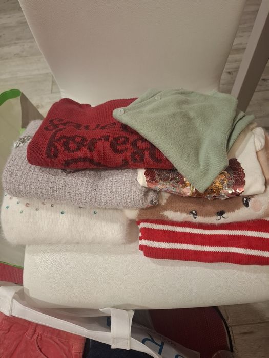 Roupa de menina  entre 6 meses e 6 anos