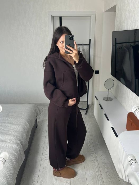 Спортивний костюм жіночий