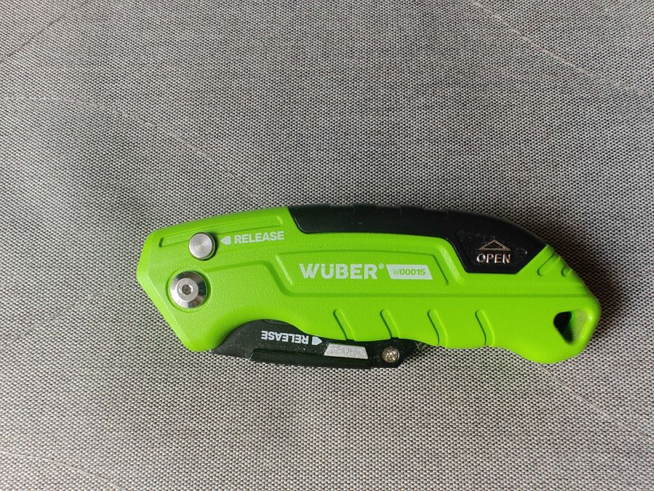 Nóż tapicerski 19 mm aluminiowy składany trapezowy Wuber do tapet