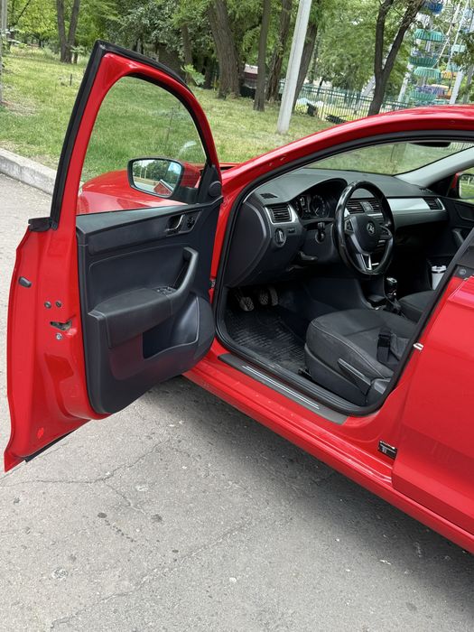 Skoda Rapid Spaceback 2015