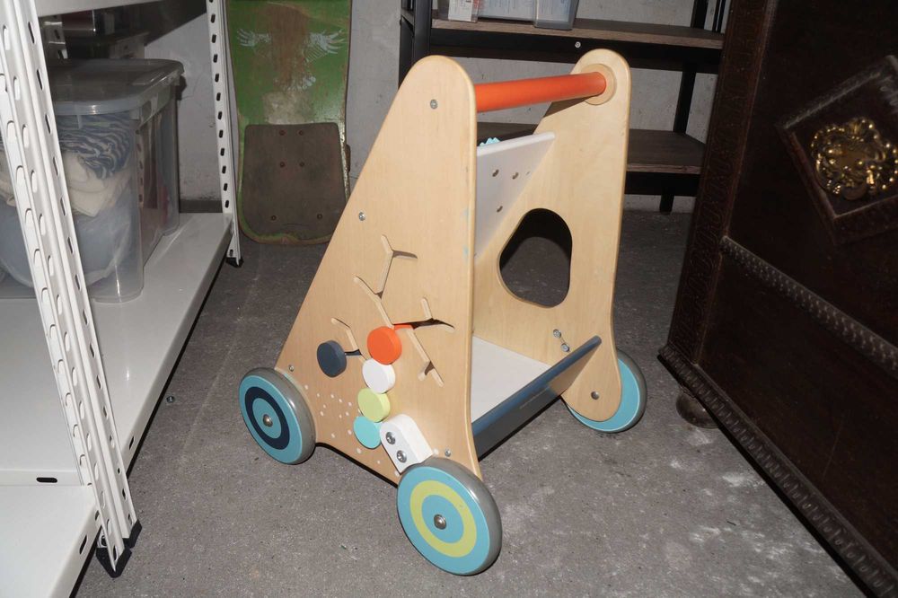 Andarilho Multiactividade de Madeira Saro 12M+ como novo.