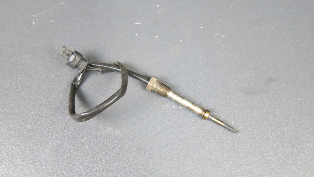 BMW 3 F30 2.0d N47 184km czujnik temperatury spalin Diesel