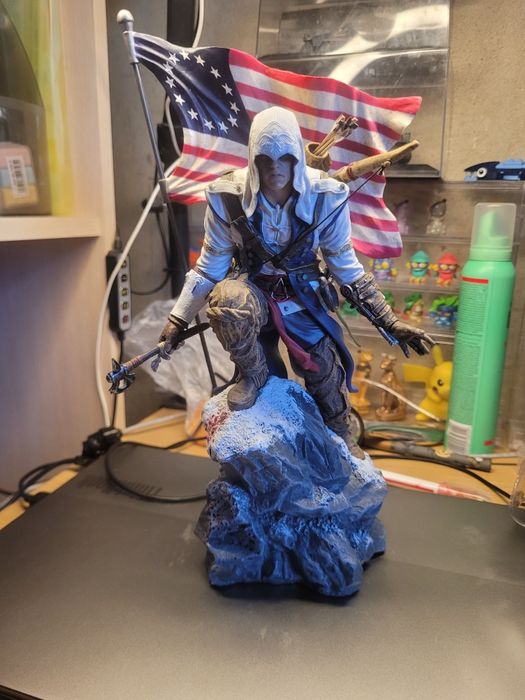 Продам фигурку Assassin's creed 3 collectors edition