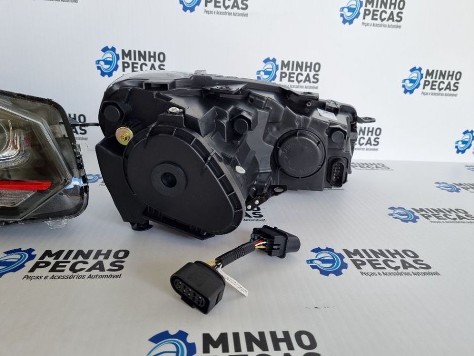 Faróis Golf 6 3D LED DRL U