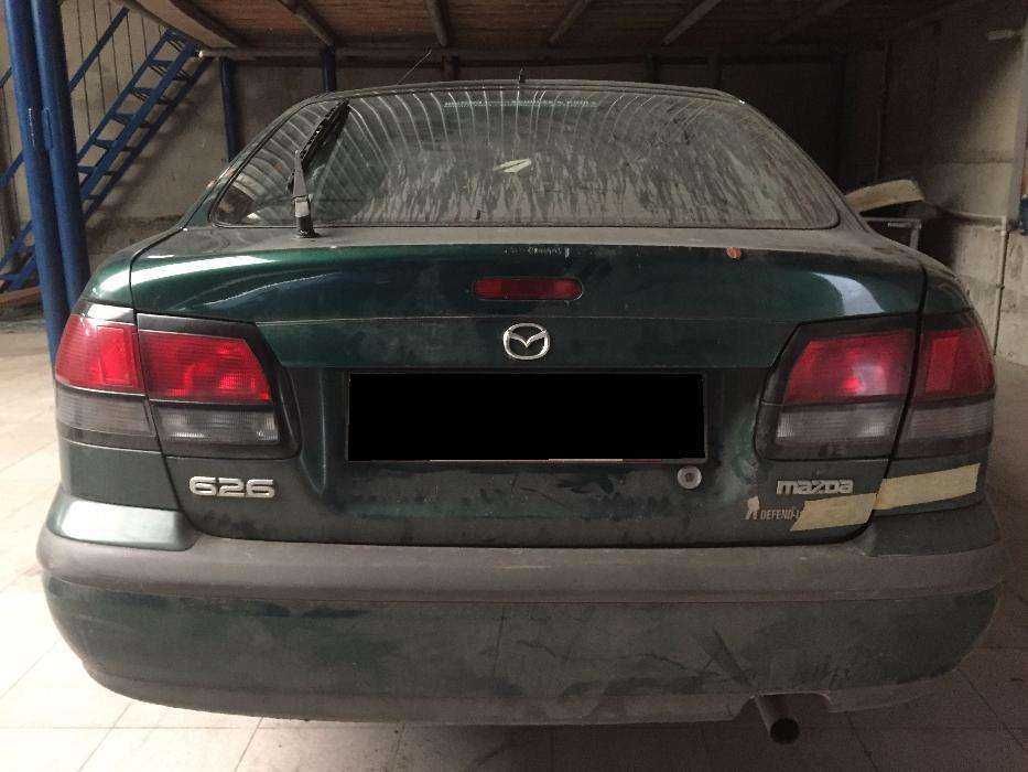 Mazda 626 GF 1998 року
