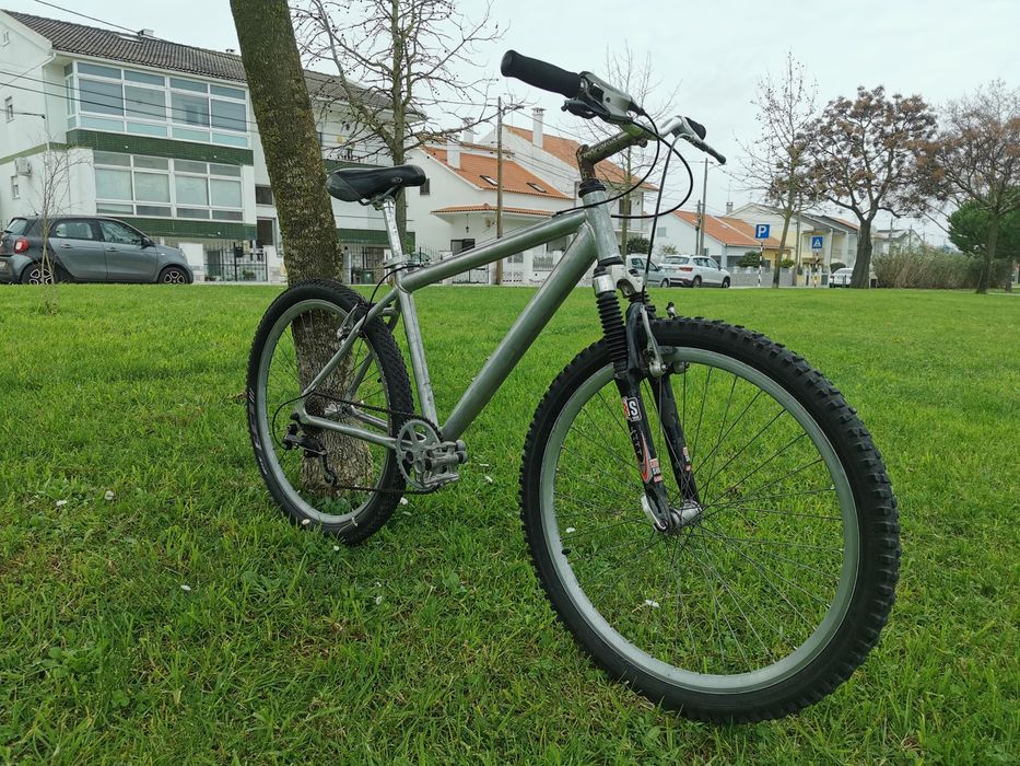 2 Bicicletas roda 26