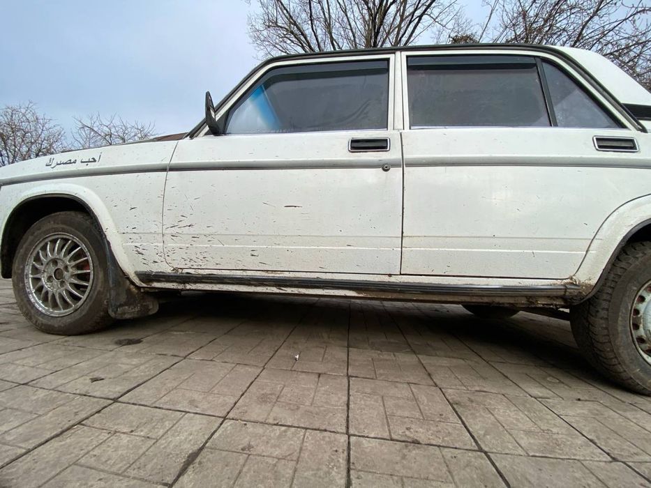 Ваз 2107 продам 1050 доларів