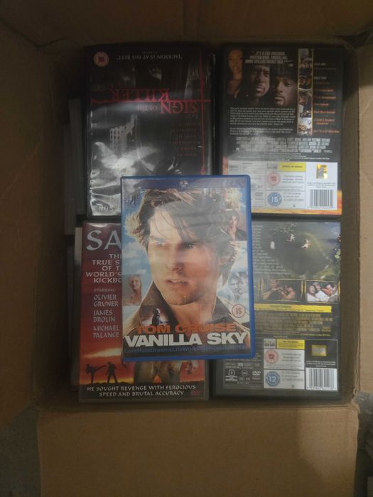 Filmy  na plytach dvd