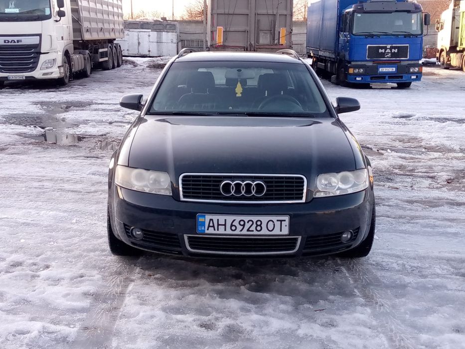 Продам ‎Ауди А4 б6 универсал.