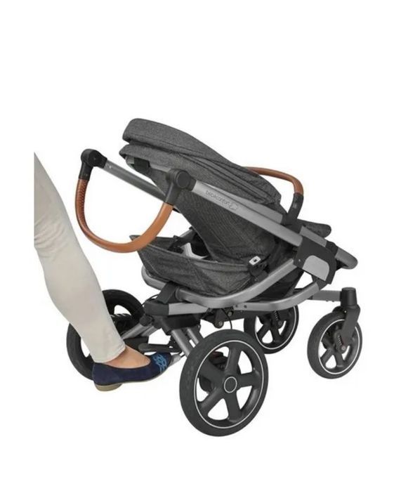 Trio de carrinho de bebe com alcofa , assento e coque