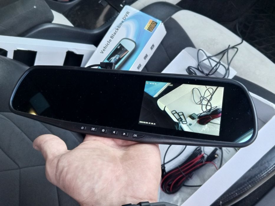 Зеркало відеореєстратор 12v.-24v. + камера задня + флешка 32Gb.