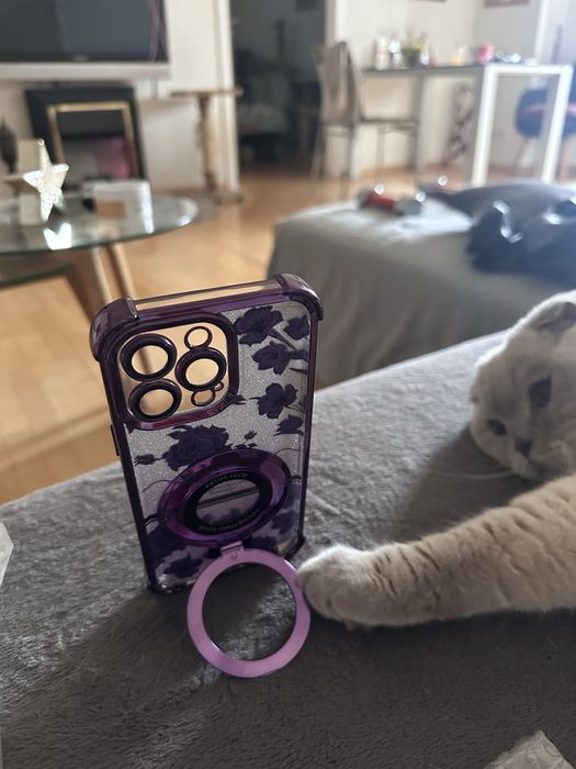 Продам чехол на Iphone 14 pro max